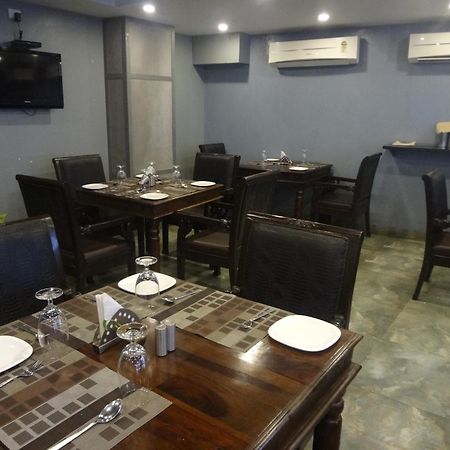 Mango Hotels, Nagpur Exterior foto